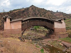 永鎮橋