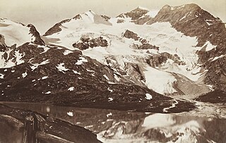 Cambrenagletscher und Lago Bianco um 1880, mit Piz Caral, Piz Cambrena und Piz d’Arlas. Am linken Bildrand der kleine Gletscher Vadret da Sassal Mason.