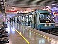 Tren Alstom NS 93 en la estación.