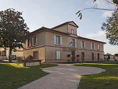 Vacquiers Haute-Garonne, France. Town hall.