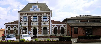 Town hall of Cambrin, view from Boulevard Louis Lesage, (Pas-de-Calais)