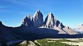 Tremi cime di Lavaredo del rifugio Locatelli.jpg4 608 × 2 592; 2,42 MB