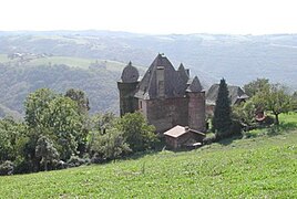 Château de Selves à La Vinzelle.