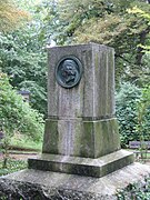 Denkmal in Stuttgart-Bad Cannstatt, 2007.