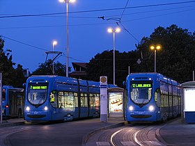 ザグレブ市電の超低床電車・TMK 2200（2009年撮影）