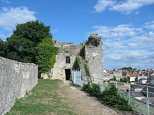 Les remparts.