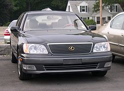 1999 Lexus LS 400