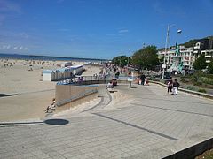 Paseo marítimo ao longo da praia, en Gambetta-Sainte-Beuve.