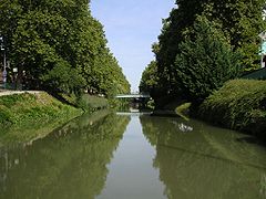 Aux environs de Toulouse.