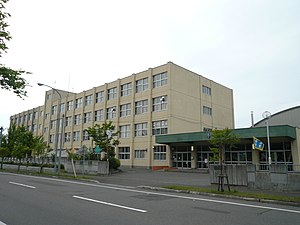 札幌市立もみじ台南中学校（2012年）