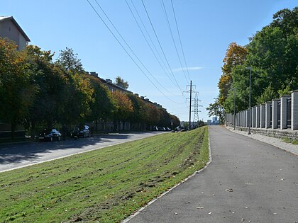 Улица возле парка Копли (справа)