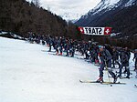 Prise de vue d’un départ de course de ski alpinisme