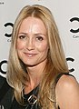 Kelly Rowan interpreta Kirsten Cohen