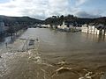 Les inondations du 7 février 2014 à Châteaulin (l'Aulne en crue déborde largement, l'eau recouvrant les quais et inondant le rez-de-chaussée des maisons riveraines) 2