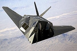 F-117（2002年）