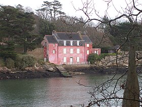 La maison rose.