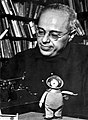 Stanisław Lem in 1966 overleden op 27 maart 2006