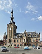 Town hall of Bailleul, exterior