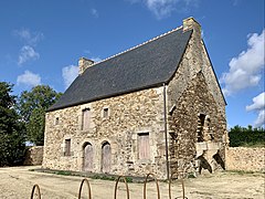 Façade sud de la Ferme du Haut-Bécherel.