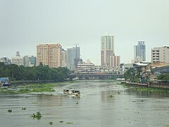 Sungai Pasig di Quiapo.