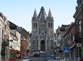 Zicht op de Basiliek van Onze Lieve Vrouw van Bon-Secours