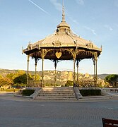 Kiosque Peynet sur le Champ-de-Mars