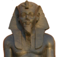 Merenptah var den trettende gutten til Ramses II som ble navngitt kronprins. Etter å ha overlevd de tidligere tolv, etterfulgte han som farao 60 år gammel.