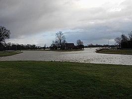 De Kruising van de Vecht met kanaal Almelo-de Haandrik bij Gramsbergen