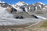 Pers- und Morteratschgletscher von der Diavolezza aus gesehen, mit Piz Bernina (2016)