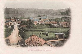 Le village vu depuis la gare de Viviers-sur-Chiers