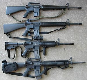 Dari atas ke bawah: M16A1, M16A2, M4, dan M16A4.