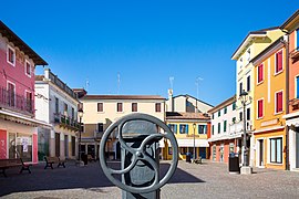 Centro storico - Piazza San Pio X