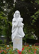 Statue de la poétesse azérie Khourchidbanou Natavan