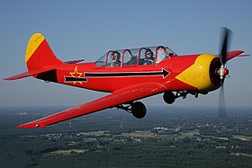 Un Yak-52 en vol