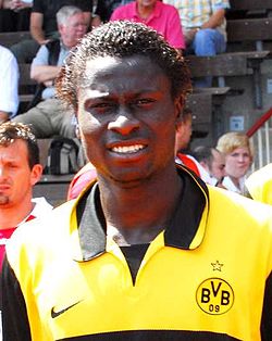 Senesie a Borussia Dortmund mezében 2007-ben