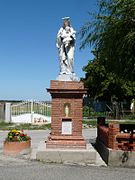 Statue de la Vierge à l'Enfant.