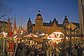 Fischmarkt auf dem Schlossplatz