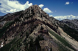 The arête between Big Cottonwood Canyon and Little Cottonwood Canyon, Utah, including Boundary Peak