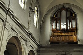 Le nouvel orgue symphonique de tribune reconstruit par la manufacture Kern de Strasbourg et inauguré le 12 octobre 2008.