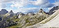 Panorama Rifugio Locatelli.jpg8 800 × 4 210; 10,22 MB