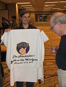 Phyllis Eisenstein at the 2015 Nebula Conference, as husband Alex looks on