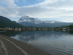 Tennevoll Foto: TorbjørnS (2011)