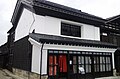 旧村田薬局店蔵