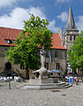 Altstadt Marktplatz in Warburg mit Marienbrunnen