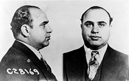 Portretfoto Capone voor politiedossier, 1931