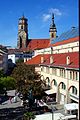 Markthalle und Stiftskirche