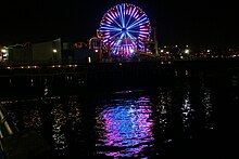 Lumières de la grande roue la nuit, en 2009.