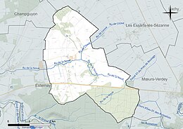 Carte en couleur présentant le réseau hydrographique de la commune