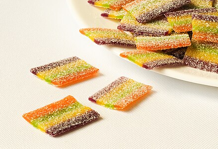 Sour rainbow belts