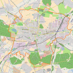 Mapa konturowa Drohobycza, blisko centrum na dole znajduje się punkt z opisem „Stadion Hałyczyna”